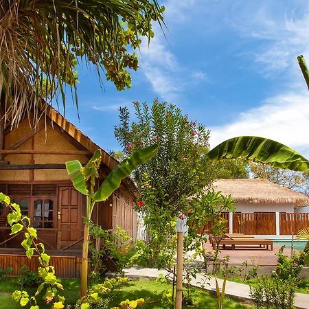 Blu D'Amare Hotel Quần đảo Gili Ngoại thất bức ảnh